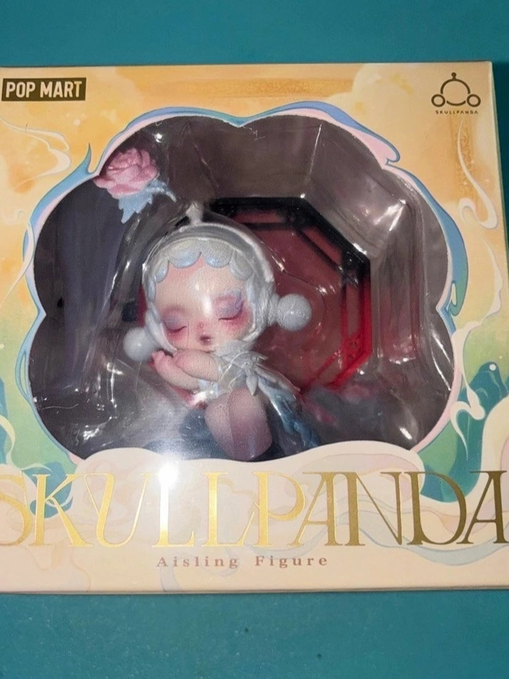 POP MART SKULLPANDA Aisling Figure Collectible Figure New in Box